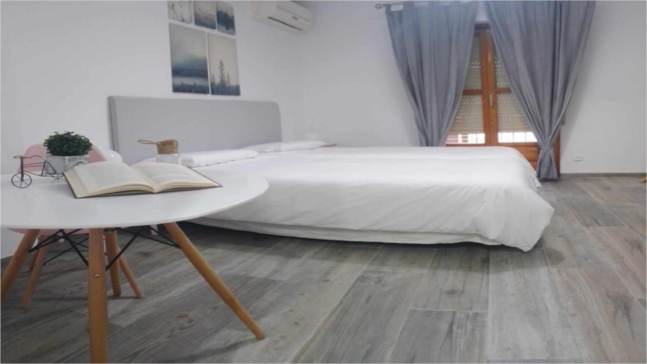 Appartamento La Casa Del Potro By Toledo Ap Esterno foto